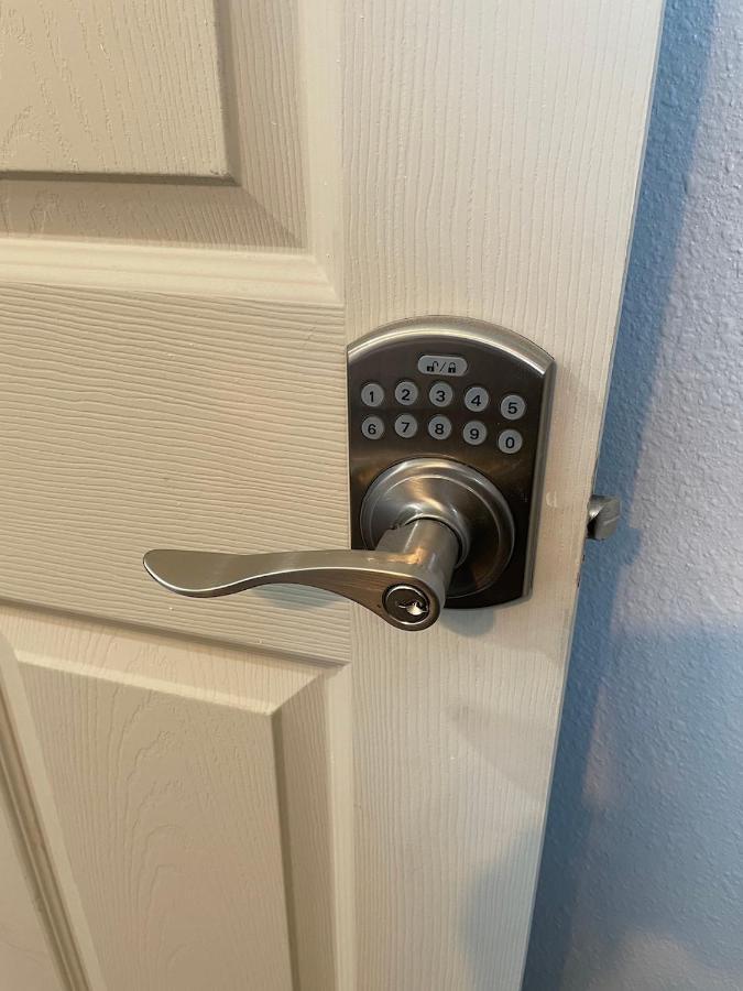 Private Room In Los Angeles With Wifi, Tv, And View Of Hollywood Sign & Shared Kitchen Kültér fotó