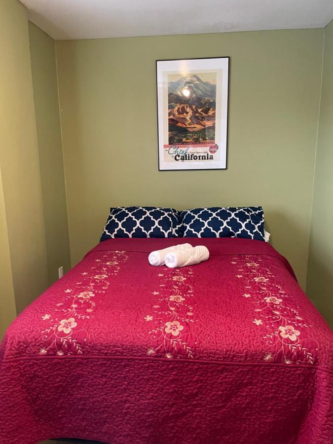 Private Room In Los Angeles With Wifi, Tv, And View Of Hollywood Sign & Shared Kitchen Kültér fotó