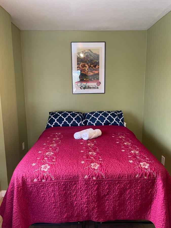 Private Room In Los Angeles With Wifi, Tv, And View Of Hollywood Sign & Shared Kitchen Kültér fotó
